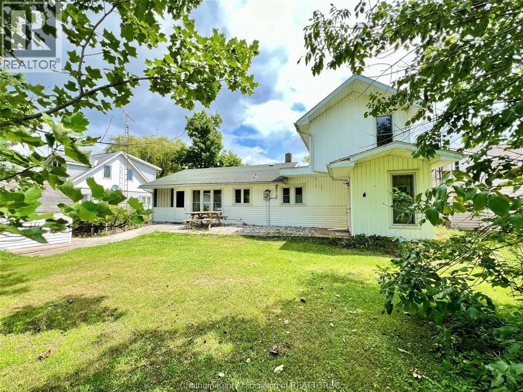 17234 Lakeshore ROAD