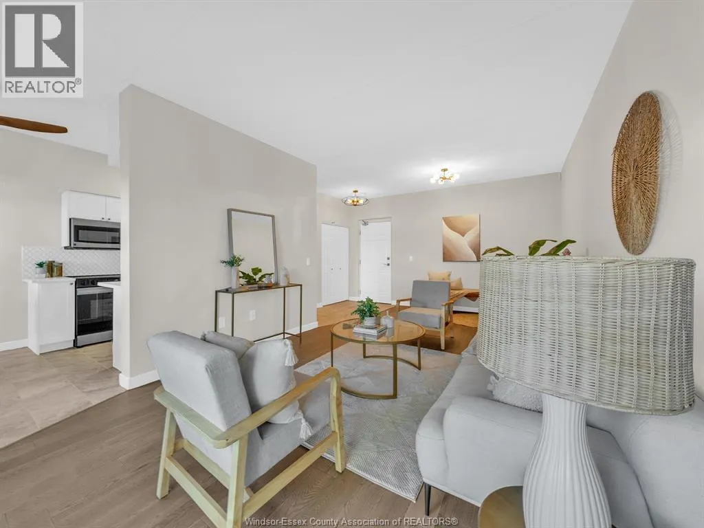 100 PICKERING Unit# 102