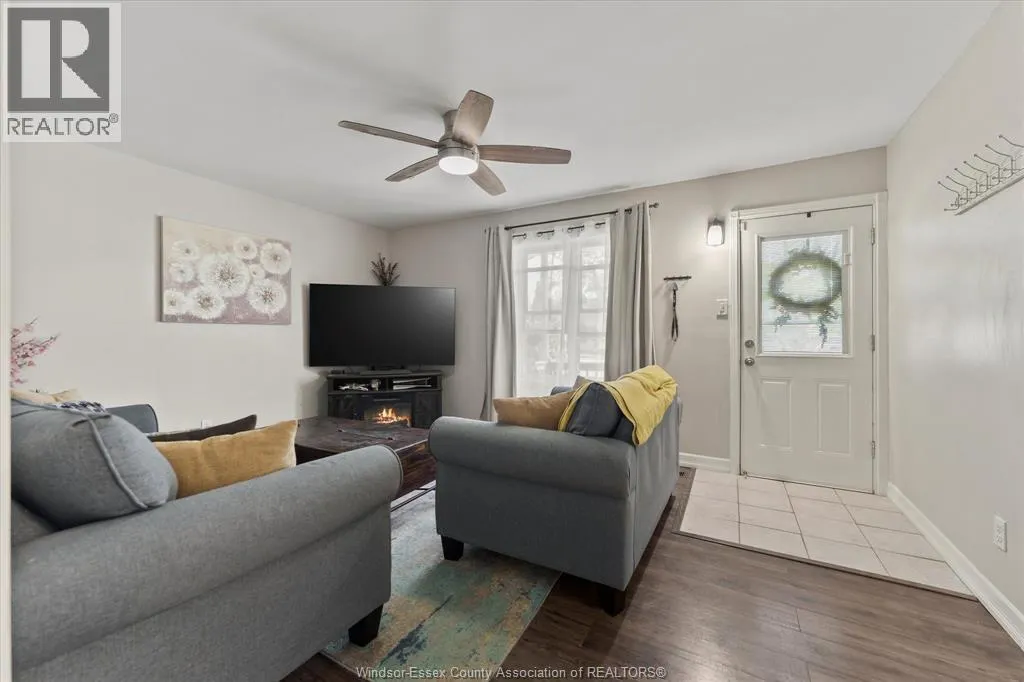 2369 Wellesley