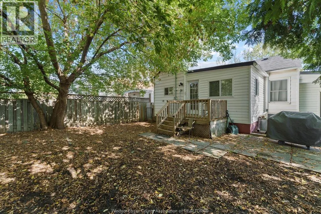 2369 Wellesley