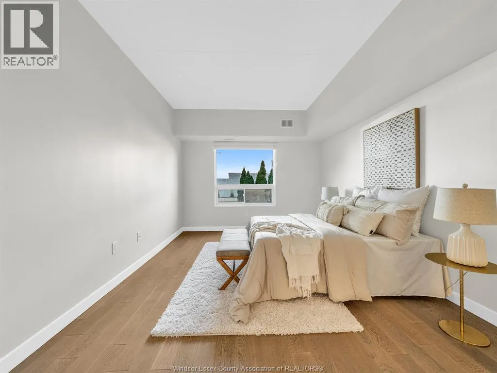 100 PICKERING Unit# 102