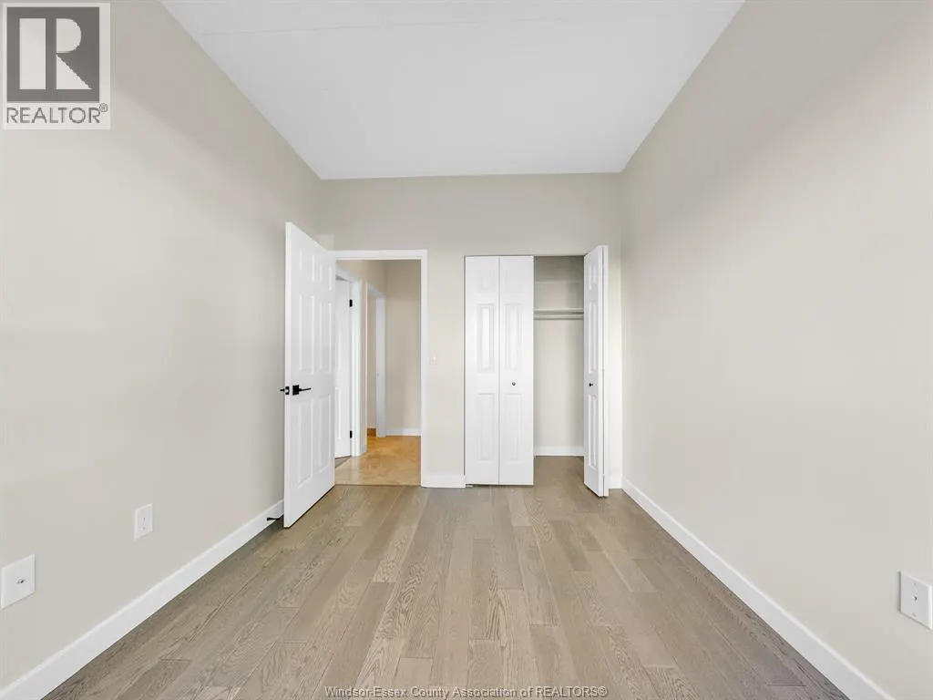100 PICKERING Unit# 102