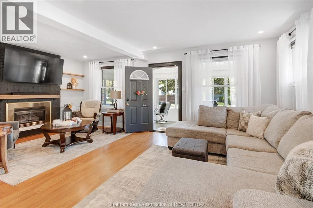 61 UNIVERSITY AVENUE