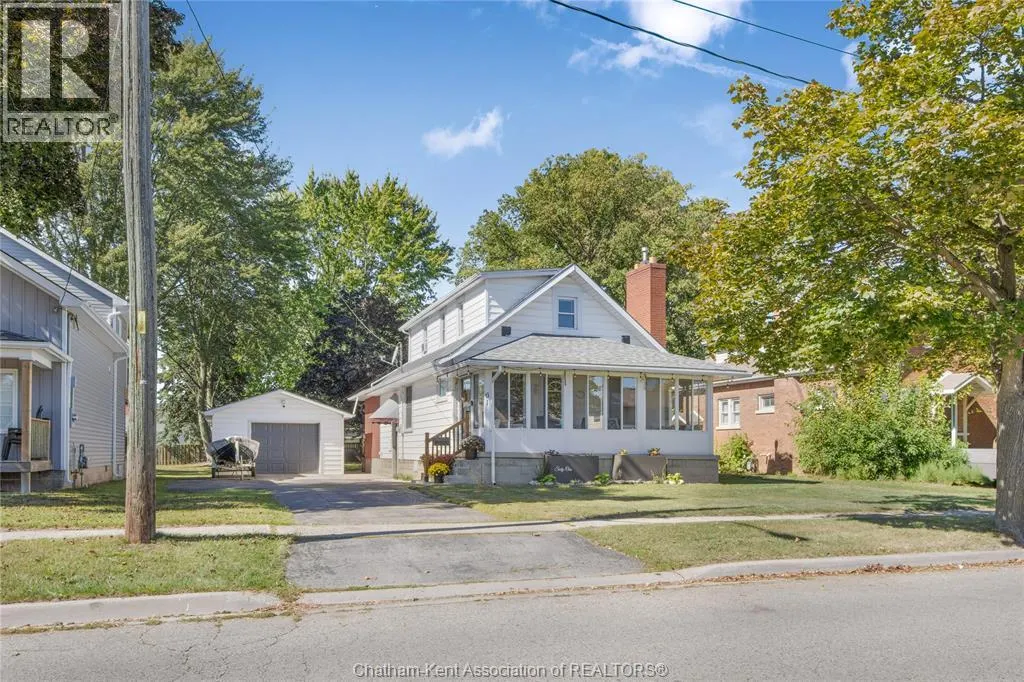 61 UNIVERSITY AVENUE