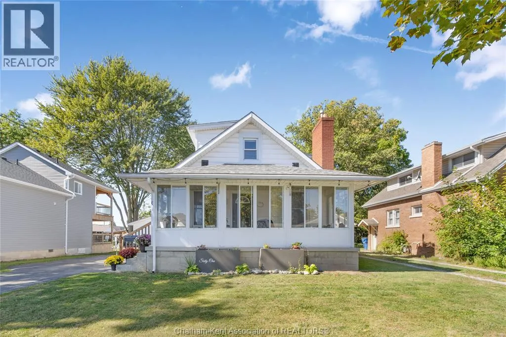 61 UNIVERSITY AVENUE