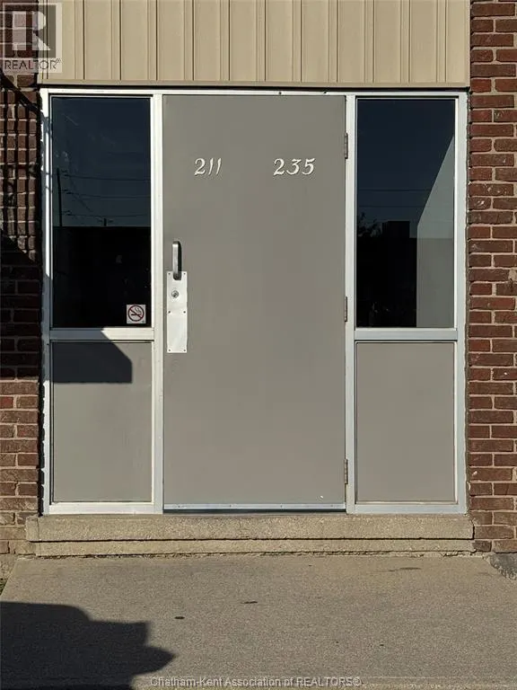 122 RIVERVIEW DRIVE Unit# 235