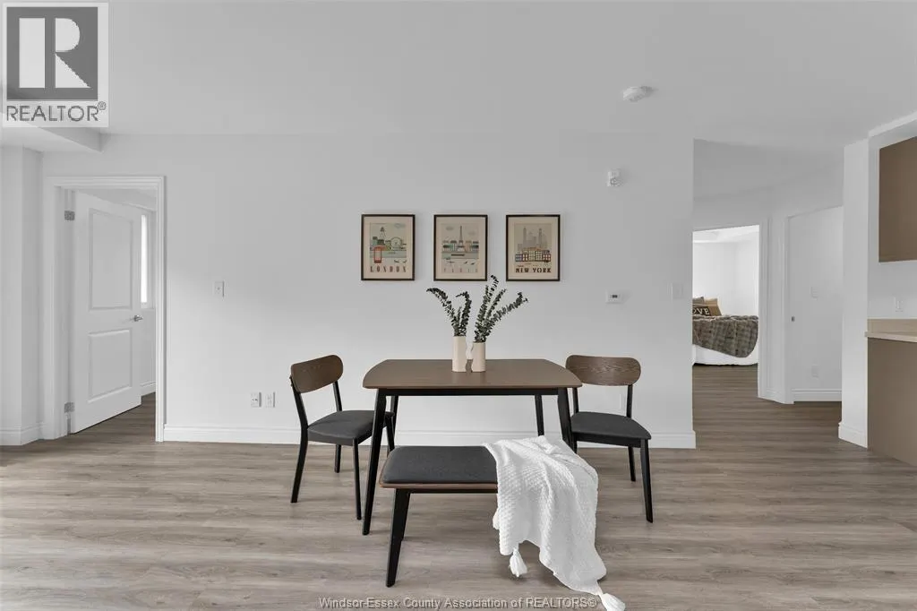 1489 Banwell ROAD Unit# 221