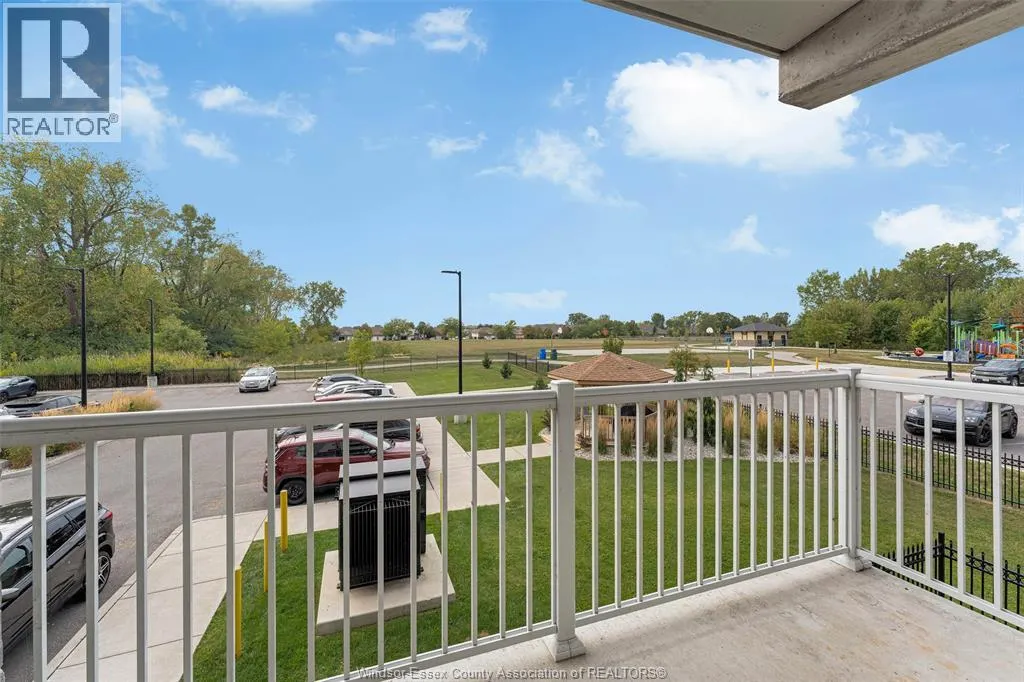 1489 Banwell ROAD Unit# 221
