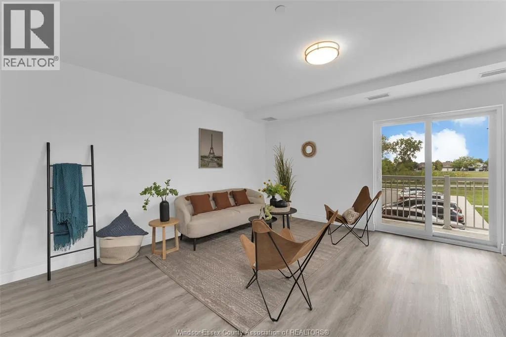 1489 Banwell ROAD Unit# 221