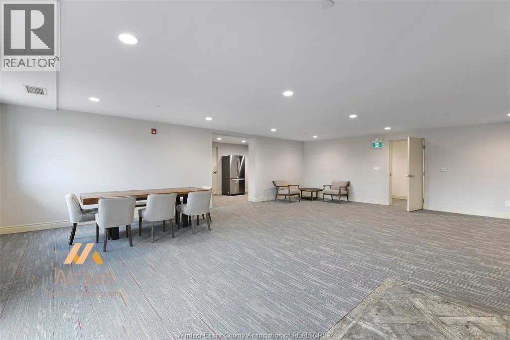 1489 Banwell ROAD Unit# 221