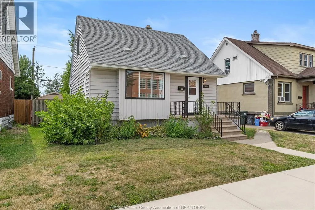 1673 FRANCOIS ROAD