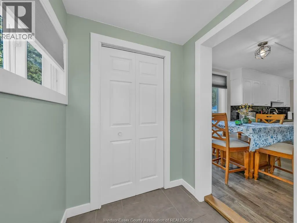 34 Bowman AVENUE