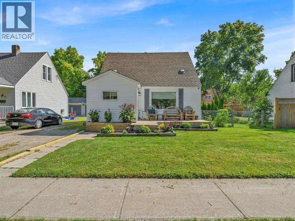 34 Bowman AVENUE