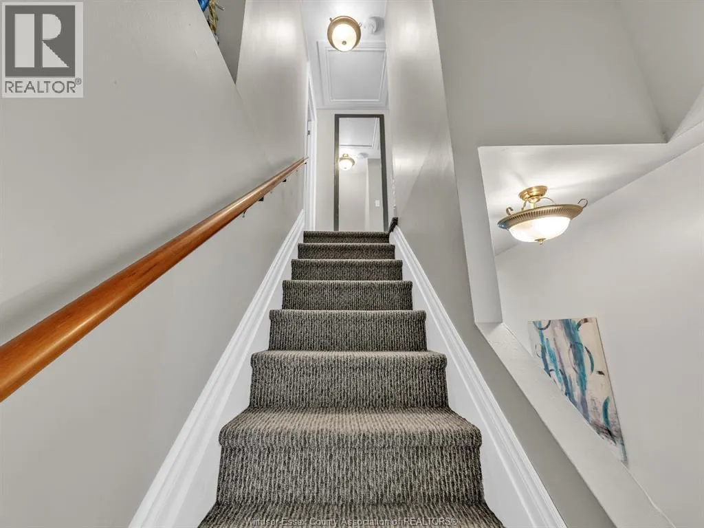 34 Bowman AVENUE
