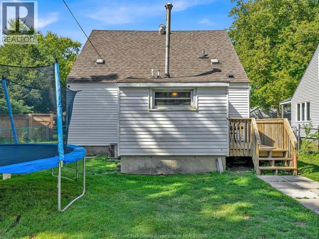 34 Bowman AVENUE