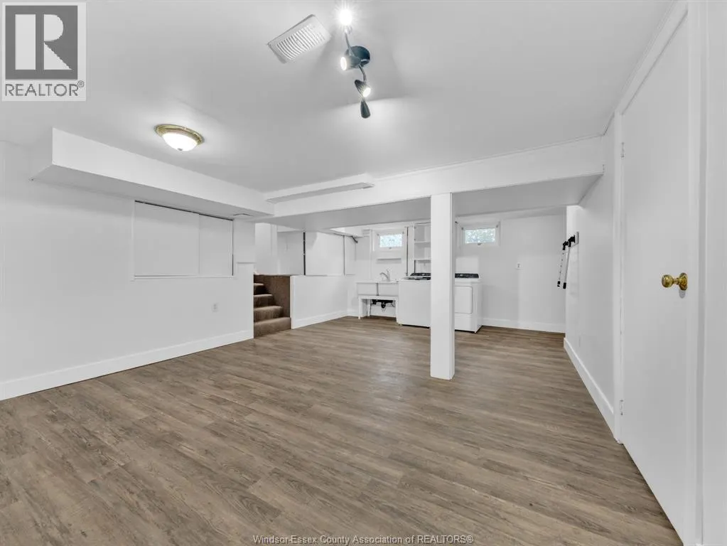 26 Debergh AVENUE