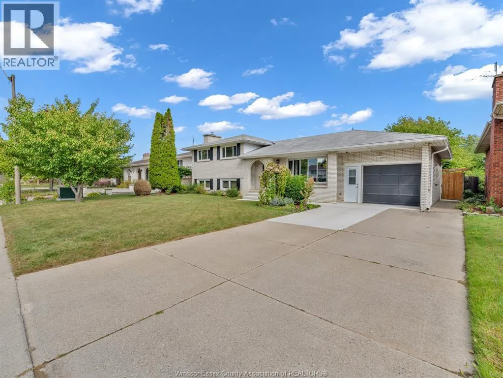 26 Debergh AVENUE