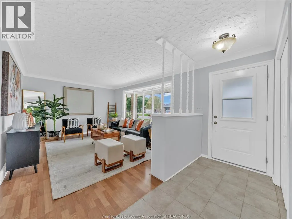 26 Debergh AVENUE