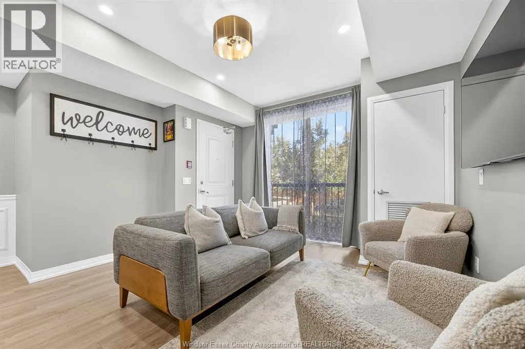 1206 MAIN STREET East Unit# 107