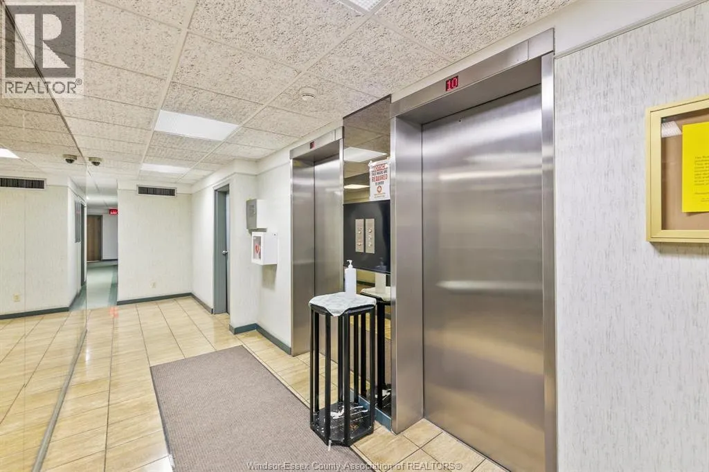 9099 RIVERSIDE DRIVE East Unit# 1303W
