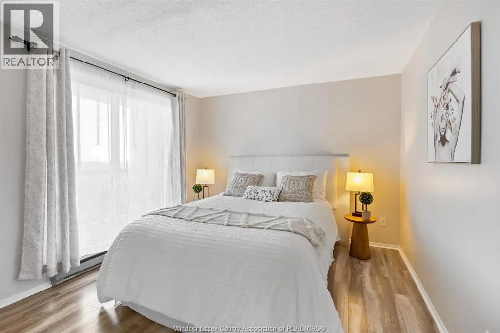 9099 RIVERSIDE DRIVE East Unit# 1303W