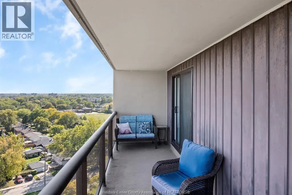 9099 RIVERSIDE DRIVE East Unit# 1303W