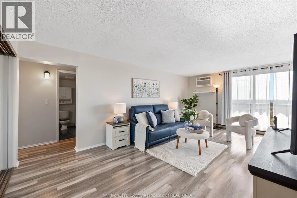 9099 RIVERSIDE DRIVE East Unit# 1303W