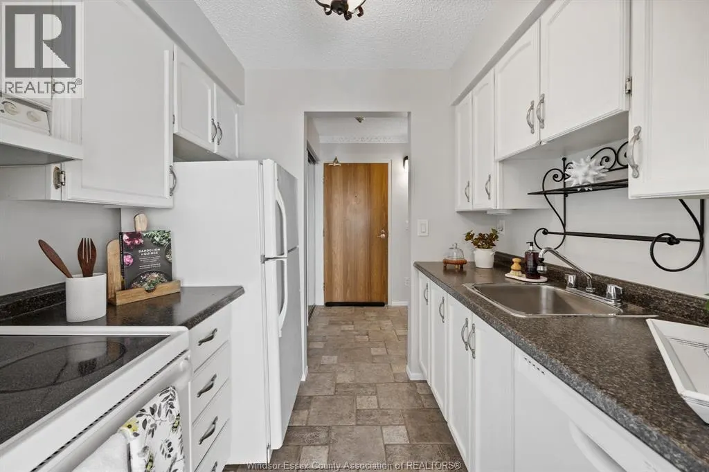 9099 RIVERSIDE DRIVE East Unit# 1303W