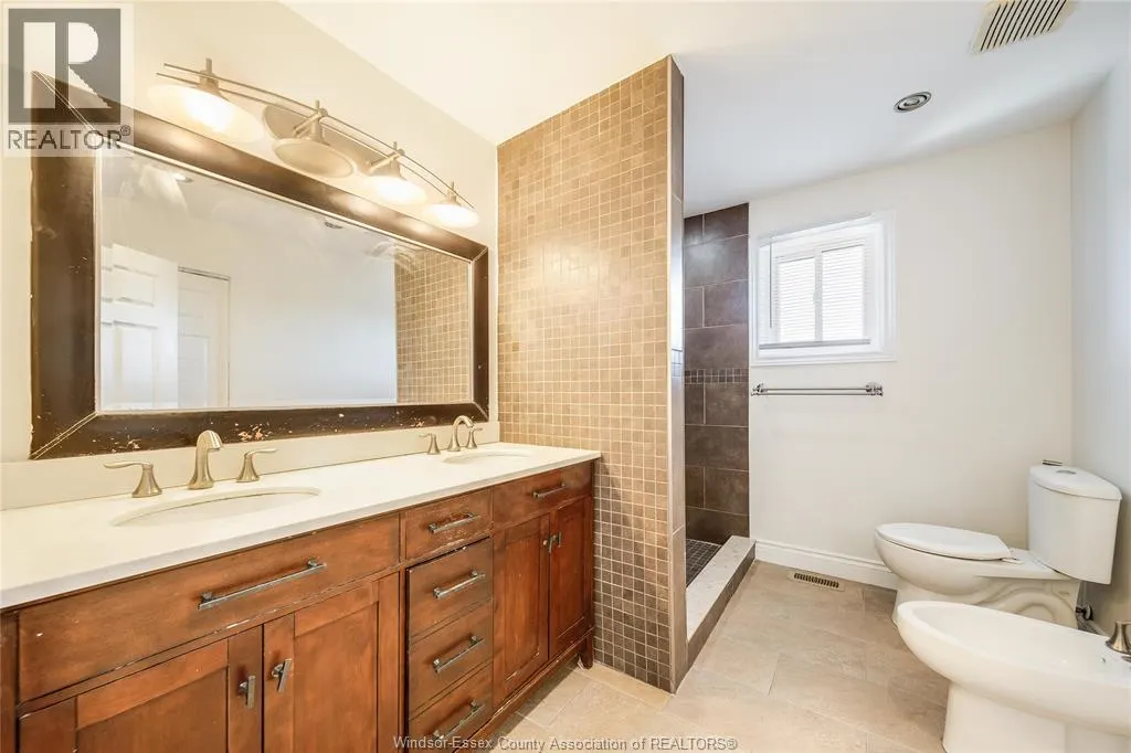 2983 JENNIFER DRIVE