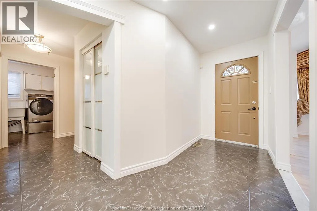 2983 JENNIFER DRIVE