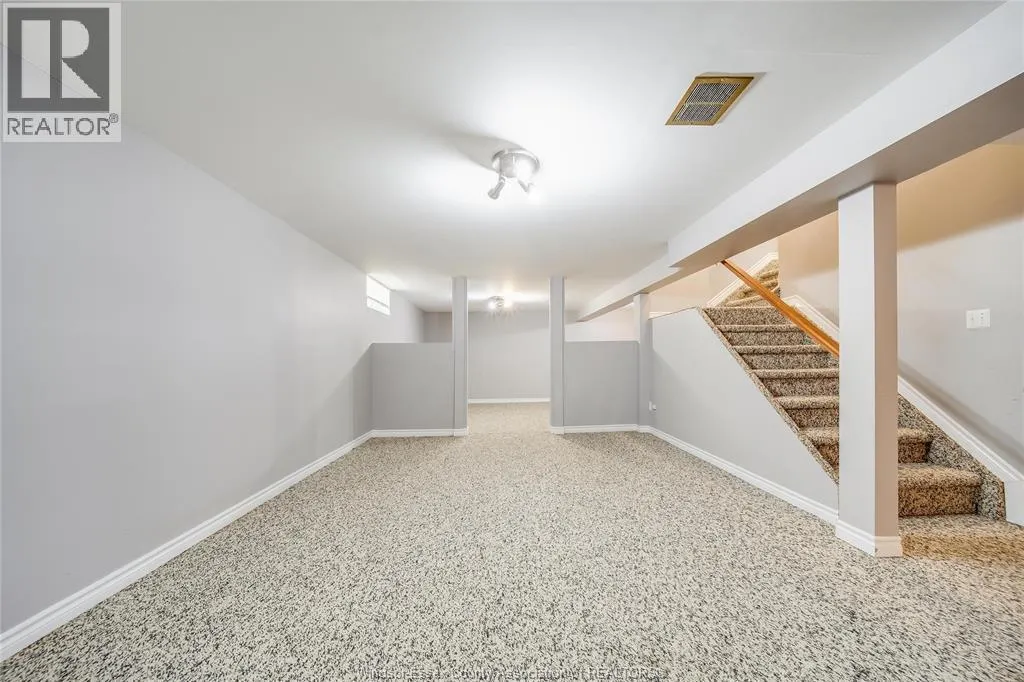 2983 JENNIFER DRIVE