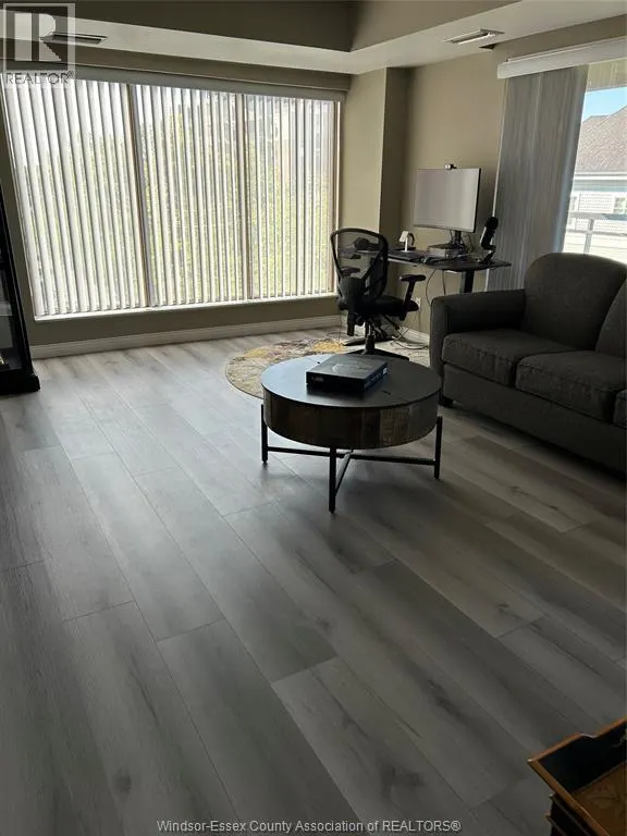 5125 RIVERSIDE DRIVE East Unit# 504