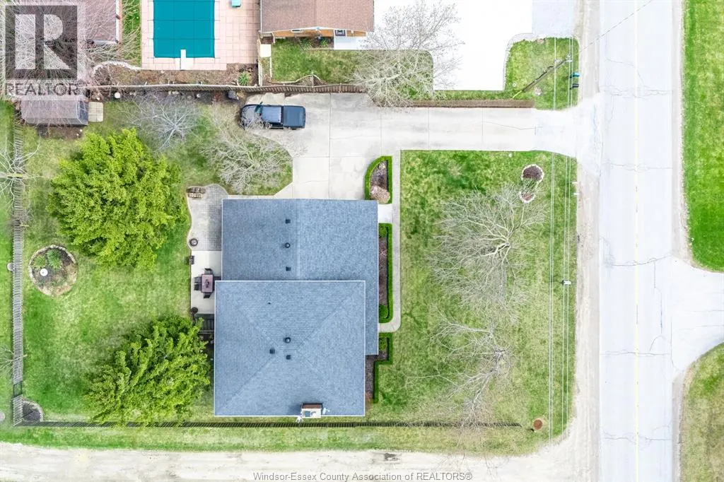 1209 Mersea Road 1