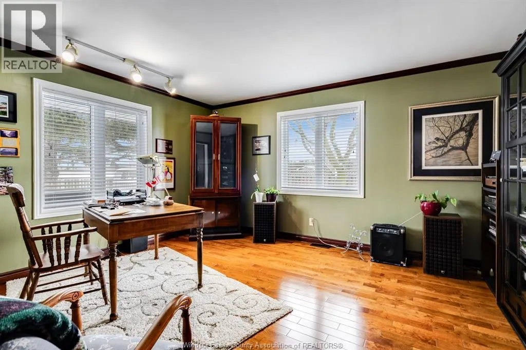 1209 Mersea Road 1