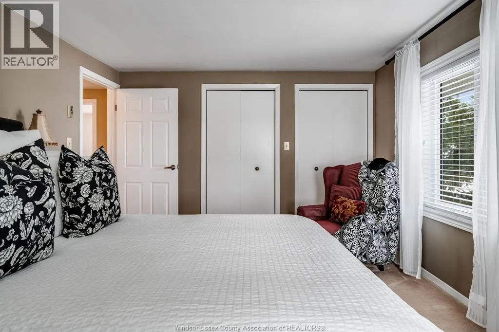 1209 Mersea Road 1