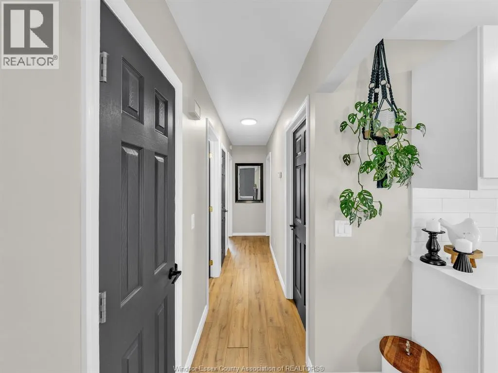 26 KINGSWAY