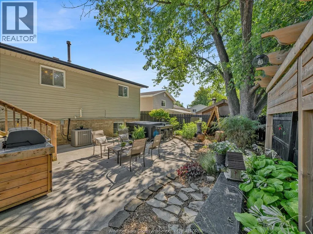 26 KINGSWAY