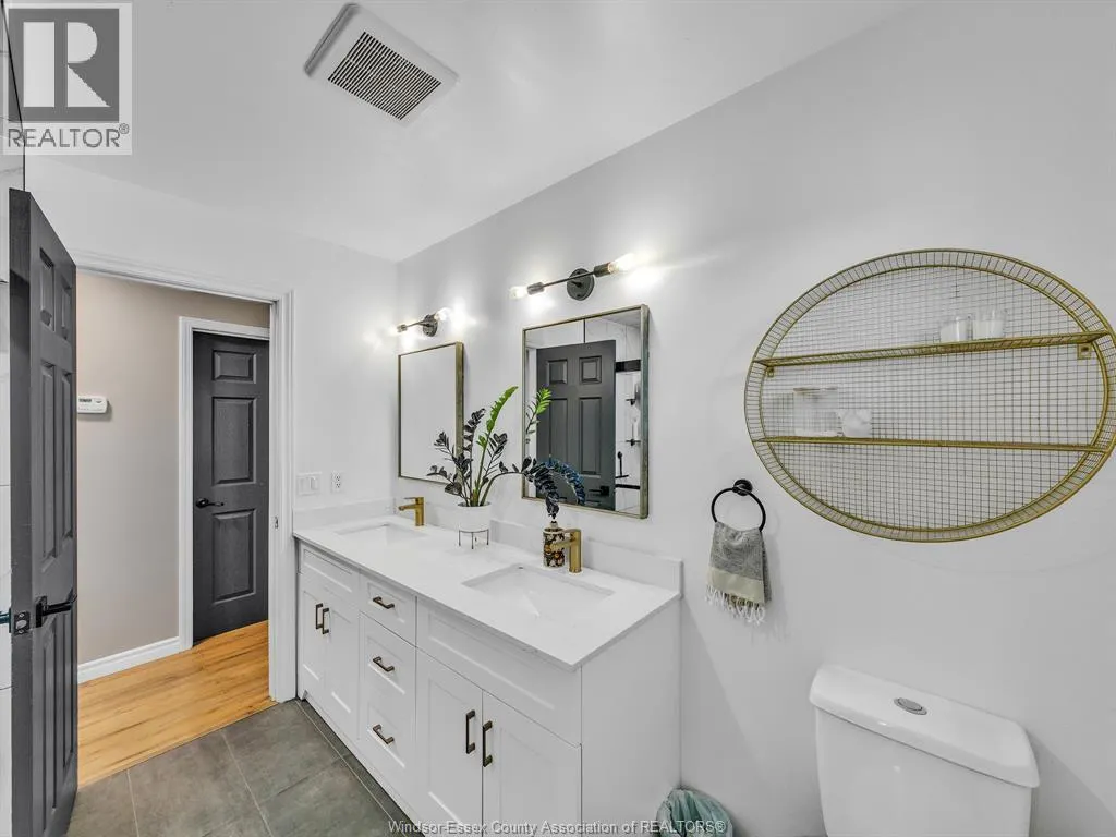 26 KINGSWAY