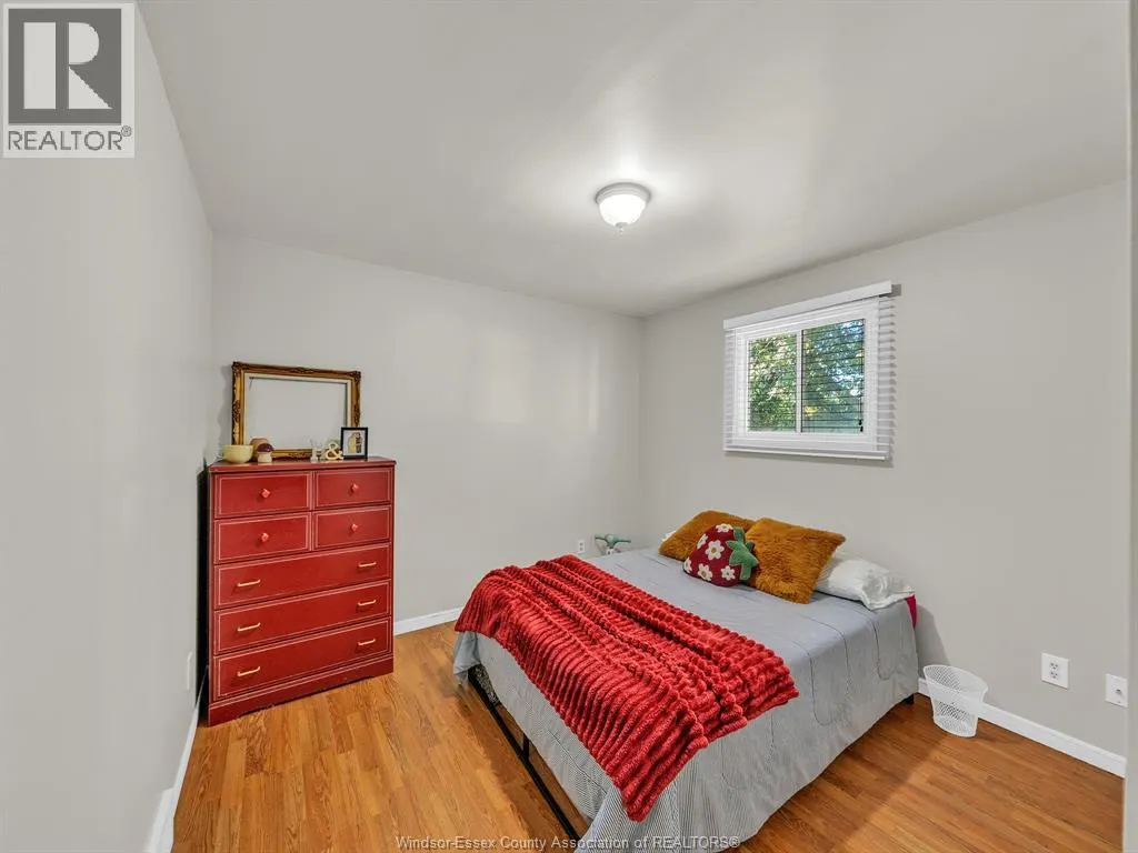 26 KINGSWAY