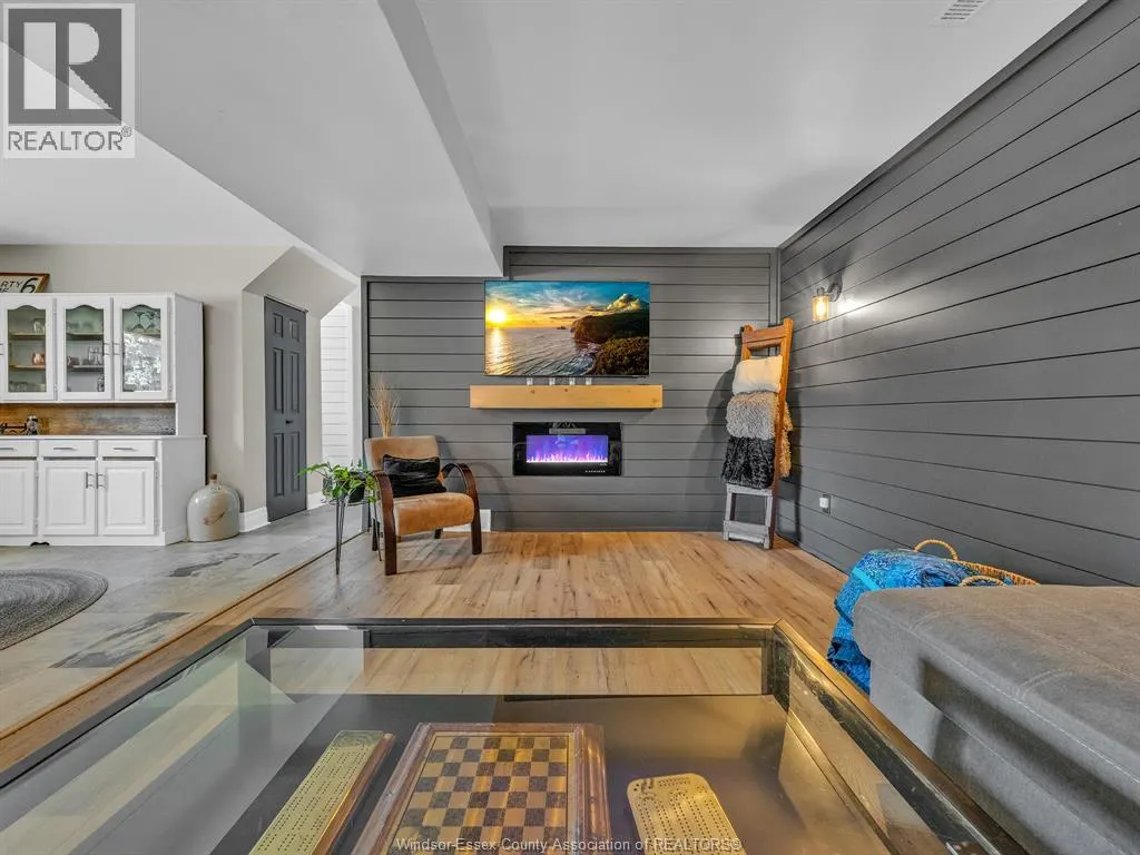 26 KINGSWAY