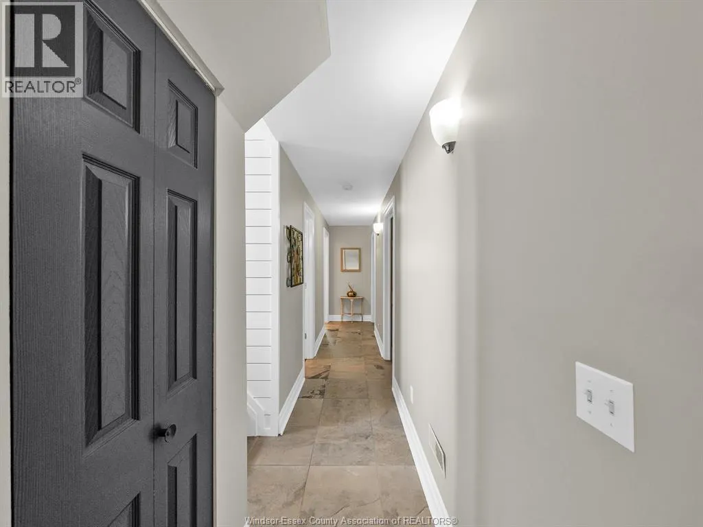 26 KINGSWAY