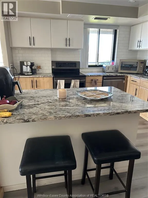 5125 RIVERSIDE DRIVE East Unit# 504