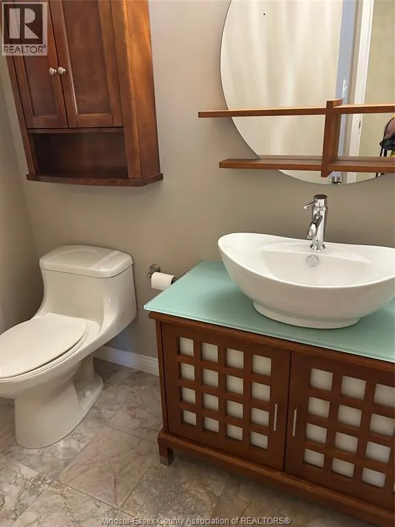 5125 RIVERSIDE DRIVE East Unit# 504