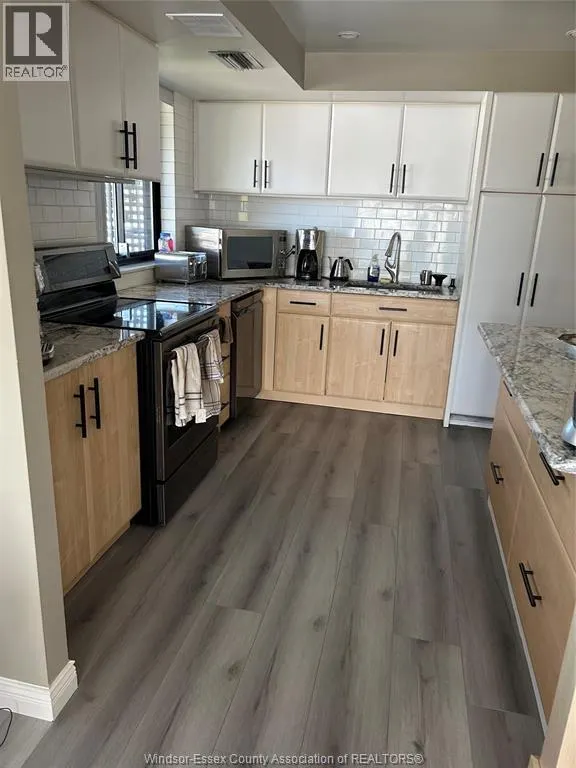 5125 RIVERSIDE DRIVE East Unit# 504