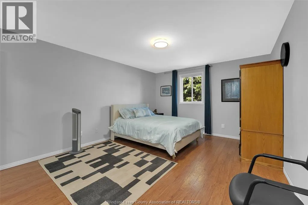 445 Olcott AVENUE