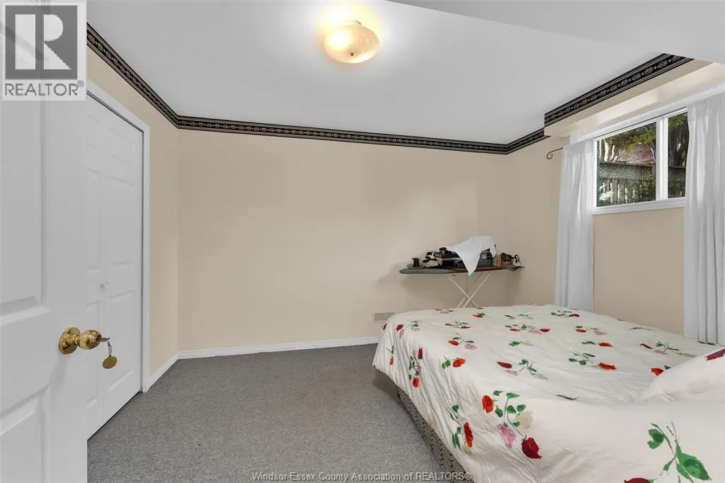 445 Olcott AVENUE