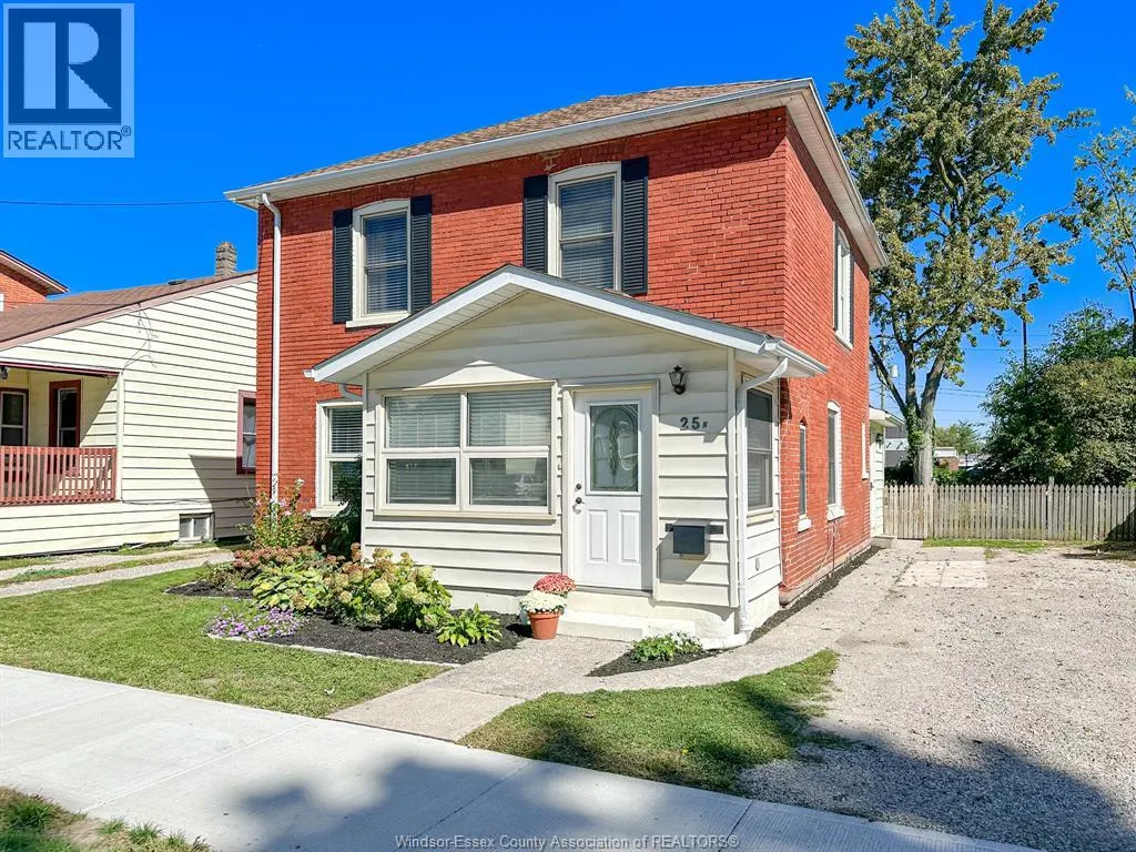 25 ALICE ST N