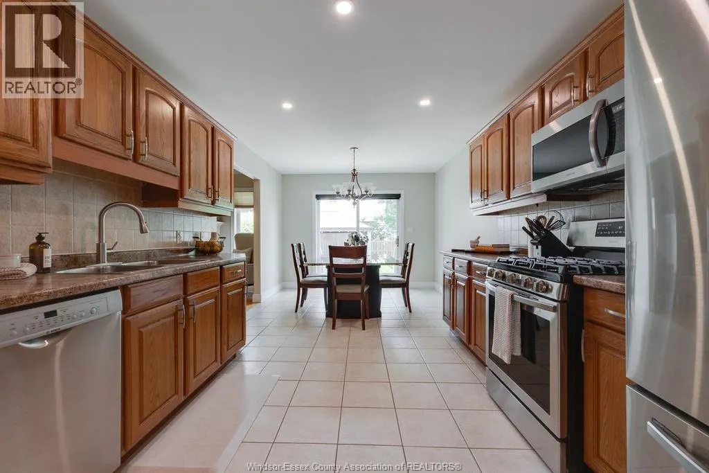 166 BRANTON CRESCENT