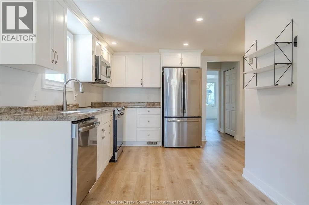 1220 GLIDDEN