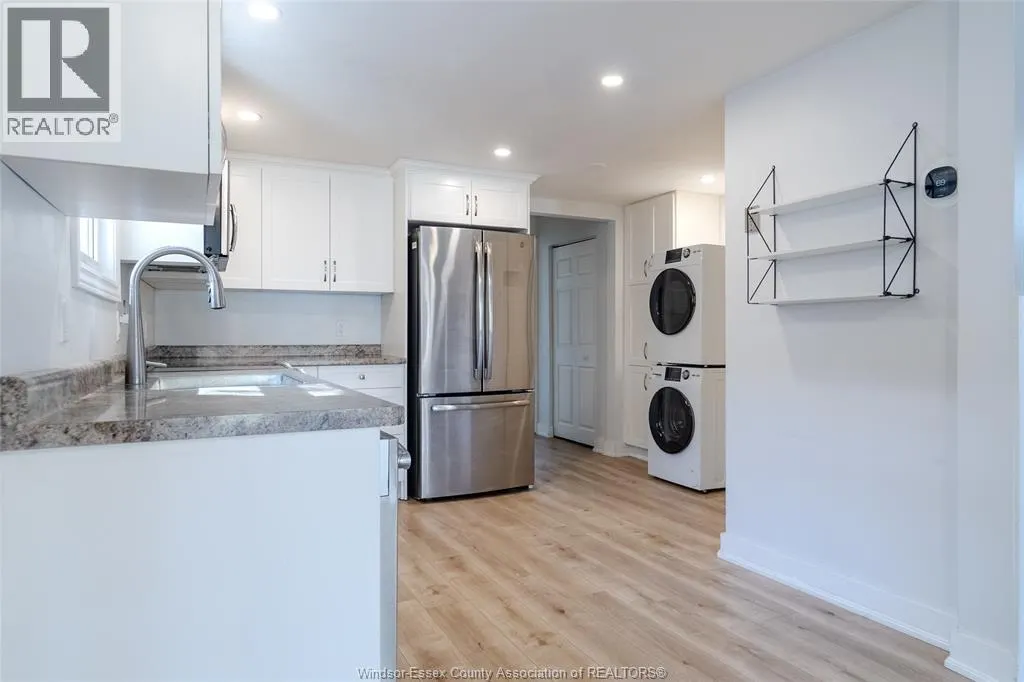 1220 GLIDDEN
